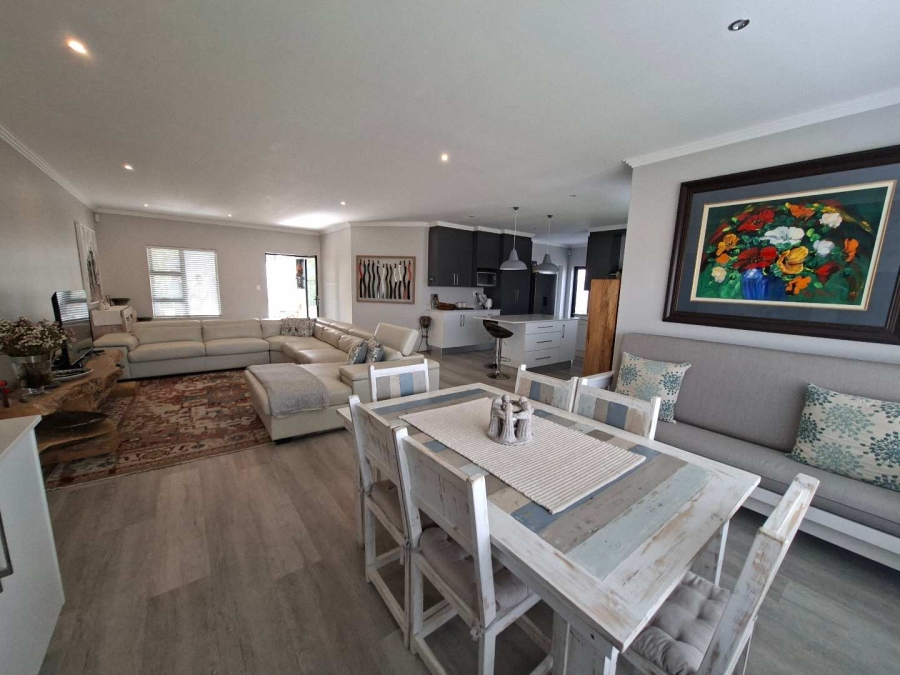 3 Bedroom Property for Sale in Diaz Beach Western Cape